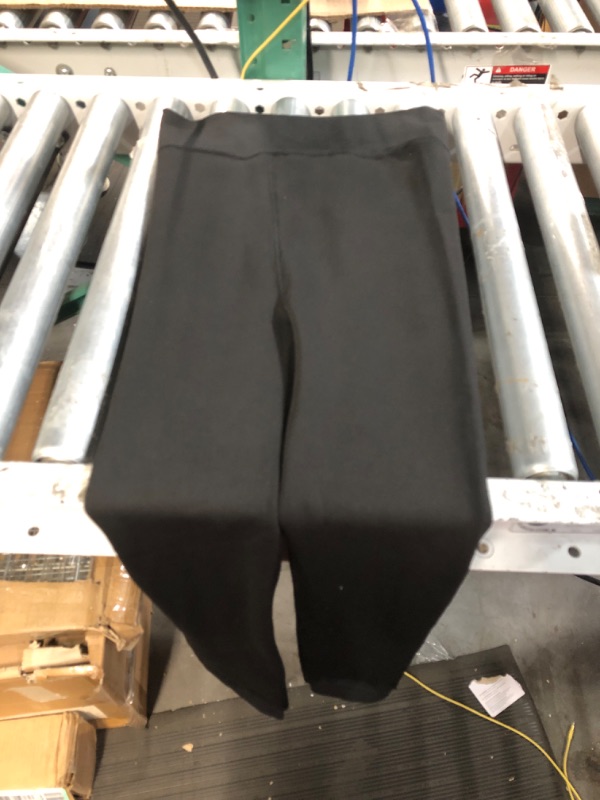Photo 1 of black leggings size: XL/XXL