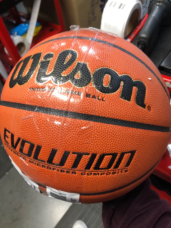 Photo 2 of 
WILSON NBA DRV Series Indoor/Outdoor Basketballs