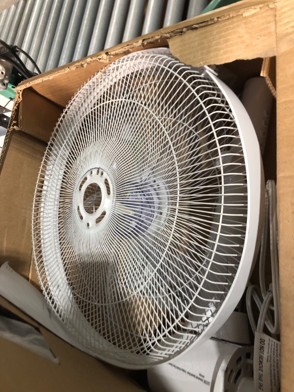 Photo 3 of ***NONREFUNDABLE - NOT FUNCTIONAL - FOR PARTS ONLY - SEE COMMENTS***
Amazon Basics Oscillating Dual Blade Standing Pedestal Fan with Remote - Quiet DC Motor, 16-Inch