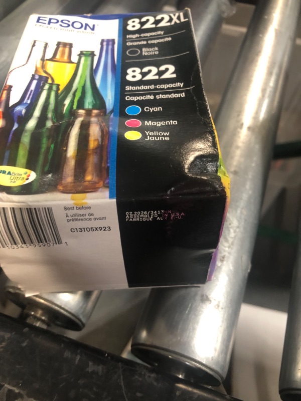 Photo 3 of EPSON T822 DURABrite Ultra Ink High Capacity Black & Standard Color Cartridge Combo Pack 