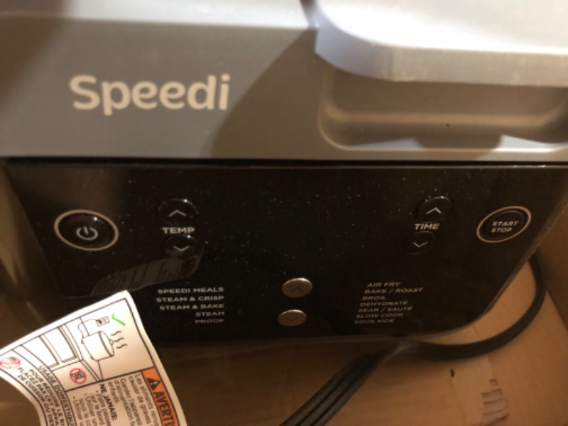 Photo 6 of **DOES NOT WORK**FOR PARTS**
 Ninja SF301 Speedi Rapid Cooker & Air Fryer, 