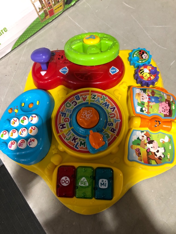 Photo 2 of * missing leg *
VTech Magic Star Learning Table 