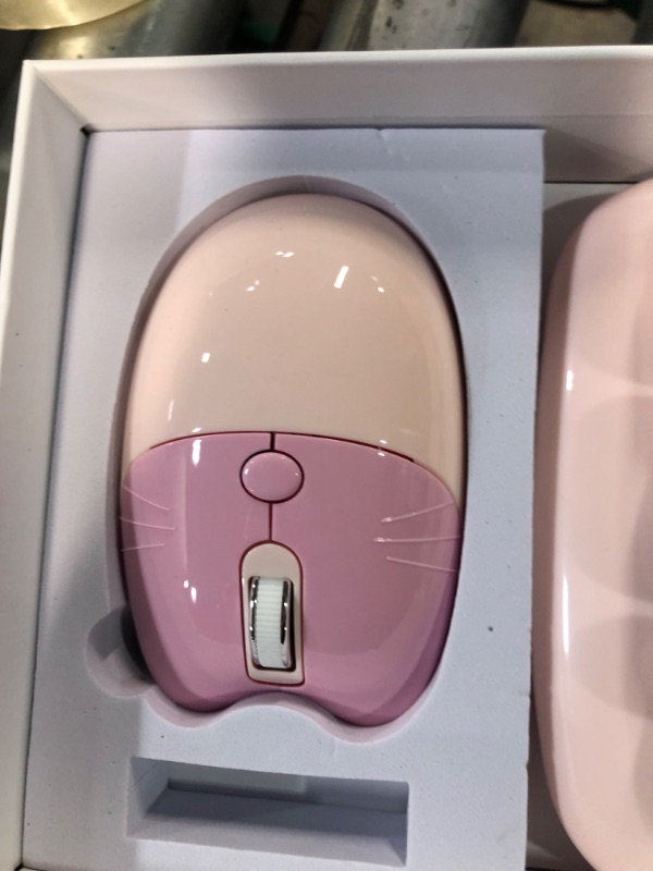 Photo 2 of Pink Wireless Keyboard Mouse (Pink)