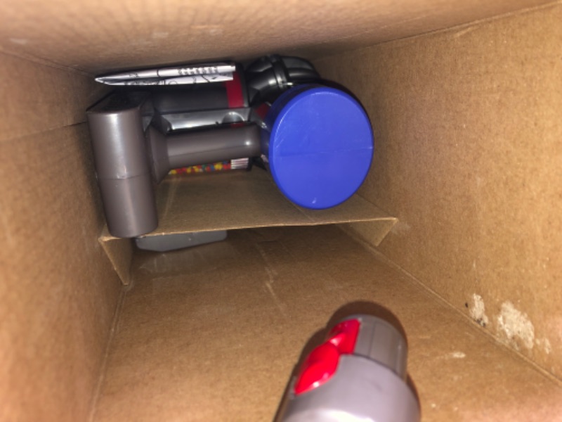 Photo 1 of Casdon 68702 Dyson Cordless Vacuum Interactive Toy for Children Aged 3+, Purple and Orange