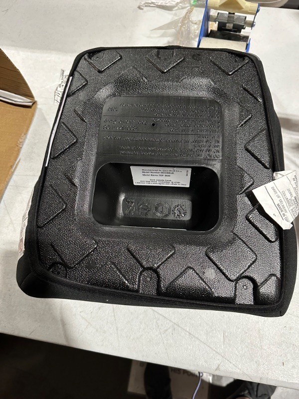 Photo 5 of Cosco Top Side Booster Car Seat in Leo