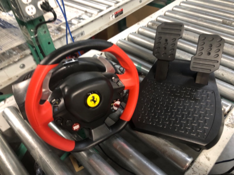 Photo 2 of Thrustmaster Ferrari 458 Spider Racing Wheel for Xbox One