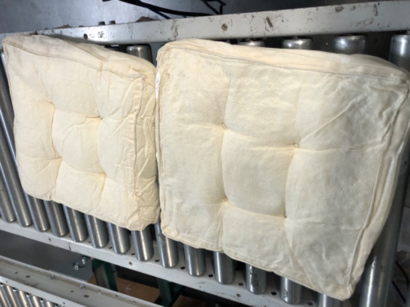 Photo 1 of (2x) 16"x16" Polyester Outdoor Chair Cushions