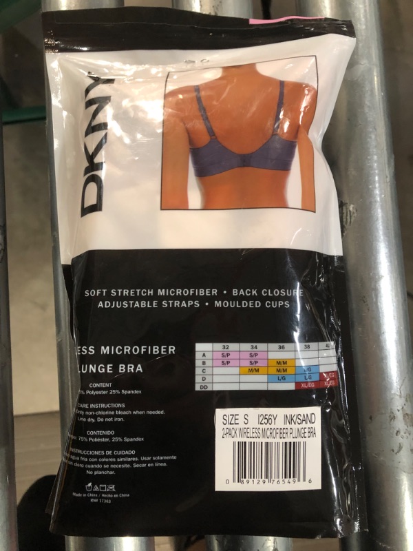 Photo 3 of **USED BUT APPEARS NEW** (2-Pack) DKNY Wireless Microfiber Plunge Bra - Small 