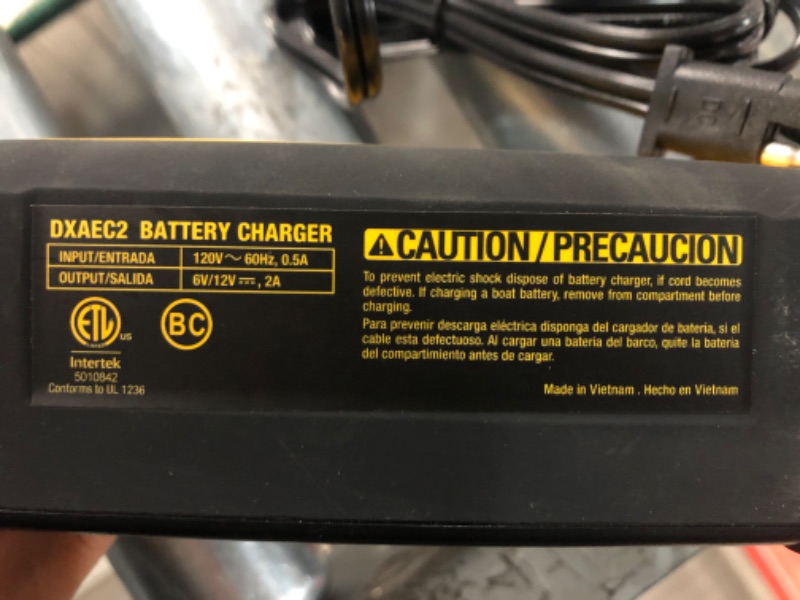 Photo 4 of **READ NOTES BELOW*DEWALT DXAEC2 DXAEC2 Professional 2-Amp Automotive Battery Charger and Maintainer