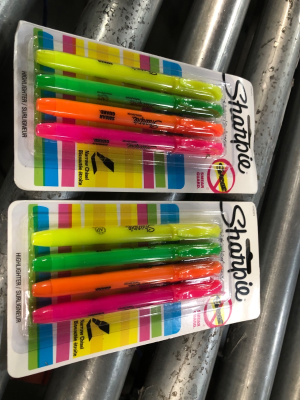 Photo 2 of (2x) 4-Pack Sharpie Highlighters