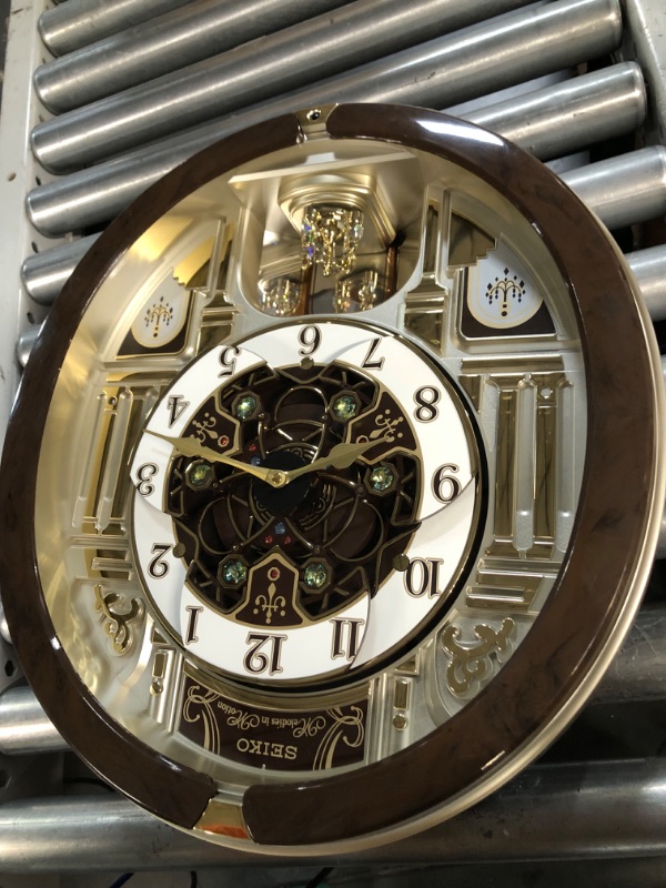 Photo 2 of *PARTS ONLY DOES NOT FUNCTION*
Seiko Melodies in Motion Wall Clock, Golden Chandelier