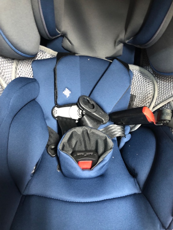 Photo 4 of Chicco Fit4 Adapt 4-in-1 Convertible Car Seat - Vapor | Grey