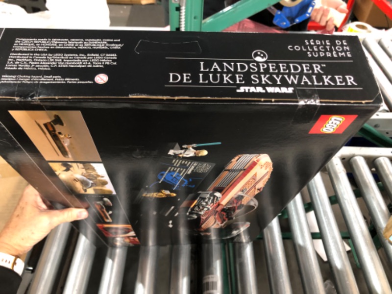 Photo 1 of *Factory sealed box. LEGO Star Wars Luke Skywalker’s Landspeeder 75341 Collectible Building Display Set for Adult Fans of Star Wars (1,890 Pieces) FrustrationFree Packaging