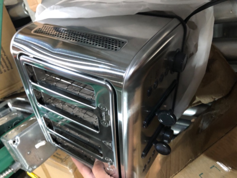 Photo 4 of **NON REFUNDABLE NO RETURNS SOLD AS IS**
**PARTS ONLY**
BUYDEEM DT640 4-Slice Toaster, Extra Wide Slots, Retro Stainless Steel with High Lift Lever, Bagel and Muffin Function, Removal Crumb Tray, 7-Shade Settings (Stainless Steel)