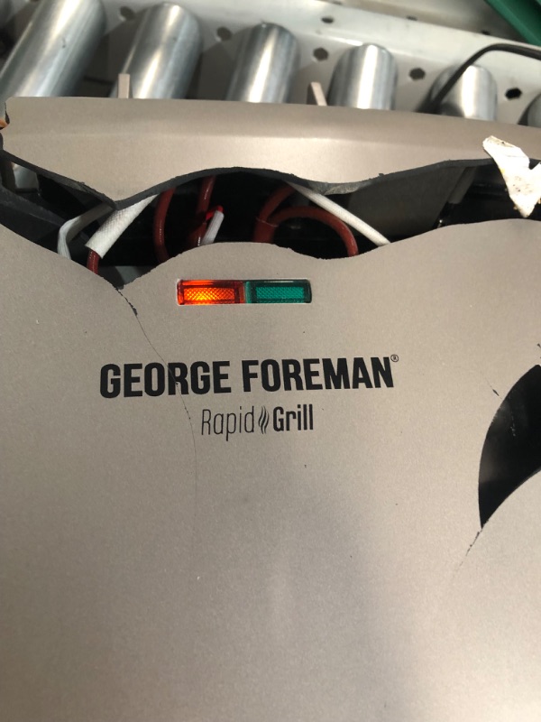 Photo 3 of *PARTS ONLY, NON REFUNDABLE. See notes/pics. George Foreman 5-Serving Removable Plate Electric Indoor Grill and Panini Press - White Gold with Bronze Plates