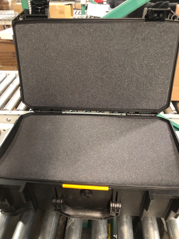 Photo 3 of Vault by Pelican - v525 Case with Padded Dividers