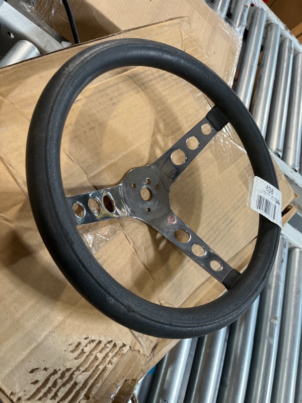 Photo 1 of Grant 838 Classic Steering Wheel