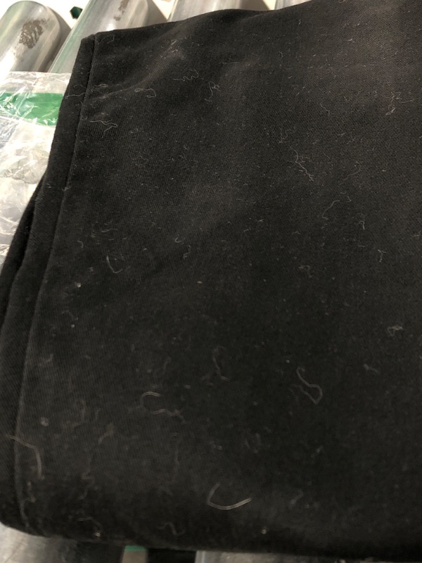 Photo 1 of **SEE NOTES**  Amazon Essentials Men's Classic-Fit Wrinkle-Resistant Flat-Front Chino Pant - SIZE: 29W X 30L