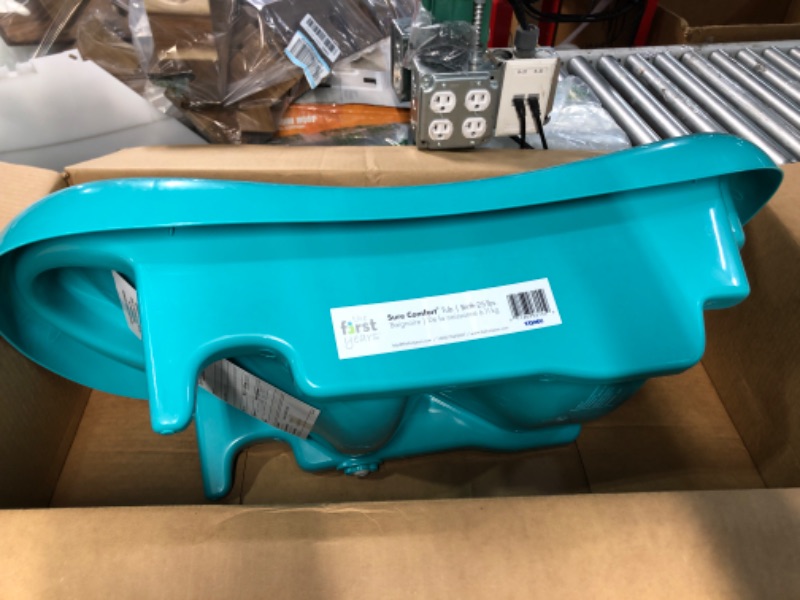 Photo 2 of  Comfort Deluxe Newborn to Toddler Tub, Teal Aqua