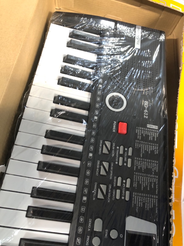 Photo 3 of **SEE NOTES** 61 keys piano keyboard, MIZAYI Electronic Digital Piano