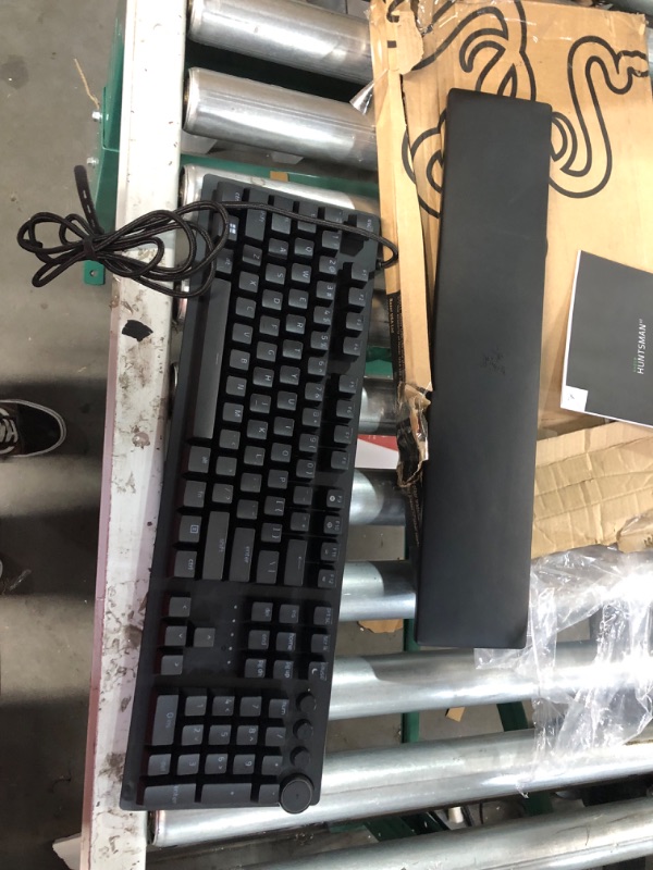 Photo 2 of Razer Huntsman V2 Optical Gaming Keyboard: Fastest Clicky Optical Switches