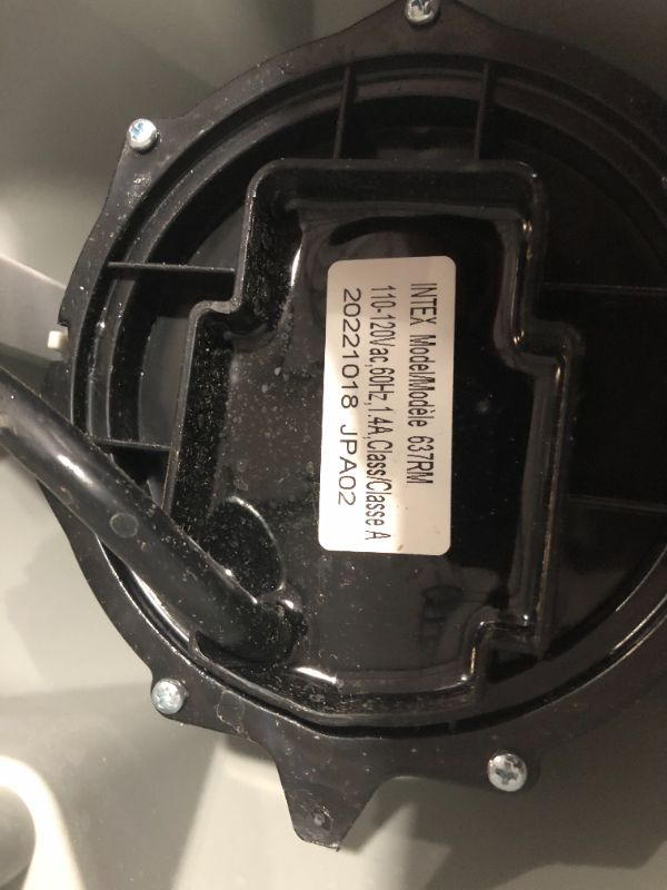 Photo 4 of ***HEAVILY USED - SEE NOTES***
INTEX 28637EG C1000 Krystal Clear Cartridge Filter Pump for Above Ground Pools
