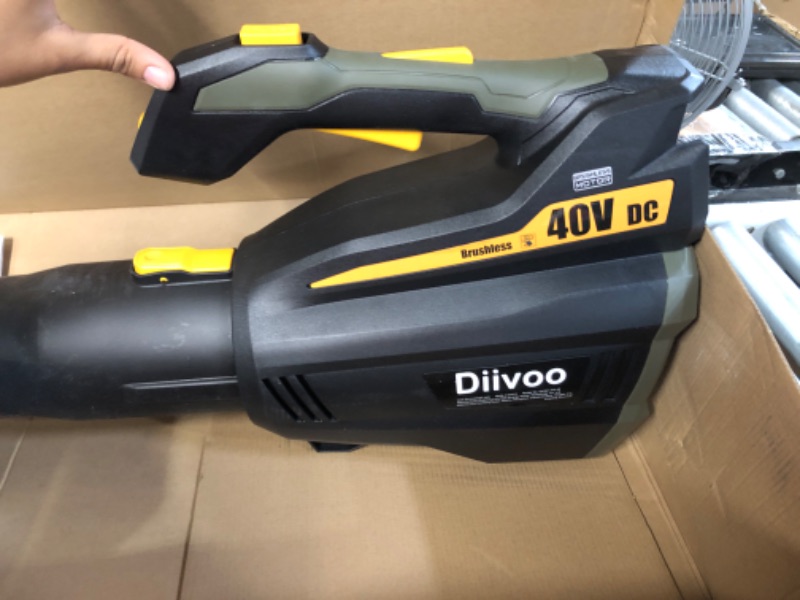 Photo 5 of **NOT TESTED** Diivoo Cordless Leaf Blower with 40 V Brushless Motor, 480-CFM/92-MPH Lightweight, Handheld, 2.5 Ah Battery-Powered Blower for Patios and Yards