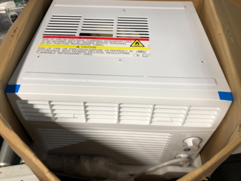 Photo 4 of ** UNABLE TO TEST** GE Window Air Conditioner 5100 BTU white