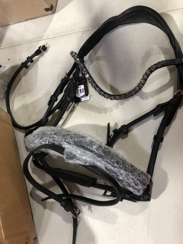 Photo 2 of *SEE NOTES* HORZE Clermont Ergonomic Padded Genuine Leather Snaffle Bridle for Horses | Flash Noseband Included Black Cob