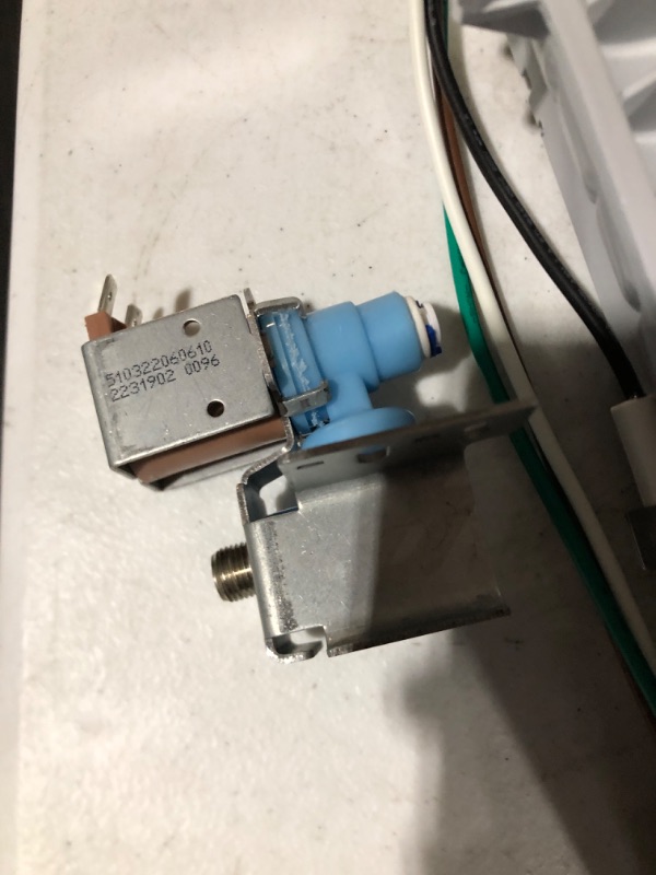 Photo 1 of **PARTS ONLY** REFRIGERATOR ICE MAKER KIT