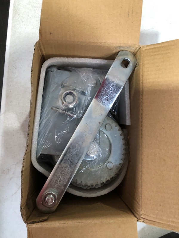Photo 1 of EASYBERG 600 lbs Hand Winch 