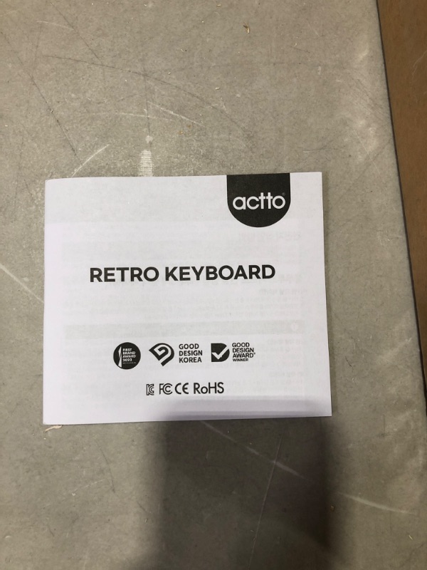 Photo 3 of YUNZII ACTTO B503 Wireless Typewriter Keyboard **NOT TESTED**