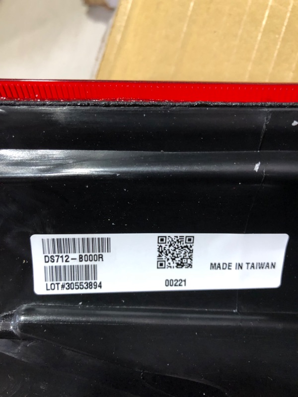 Photo 3 of Passenger Side Tail Light Lamp Assembly Compatible with 2012-2019 Nissan Versa With Bulb
