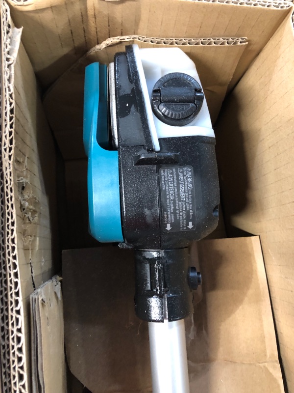 Photo 5 of *UNTESTED* Makita XAU01PTB 36V (18V X2) LXT® Brushless 10" Pole Saw Kit, 8' Length (5.0Ah)