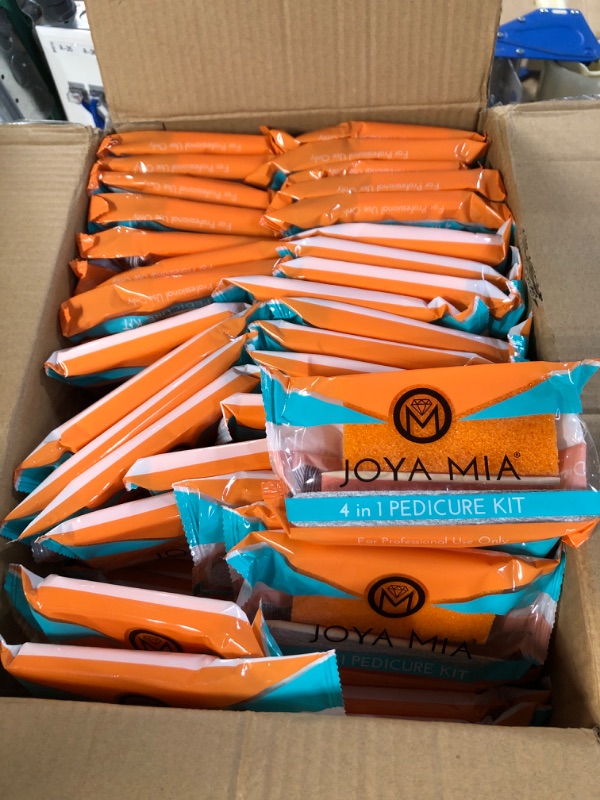 Photo 2 of Disposable Pedicure Kit 4in1 by Joya Mia, 