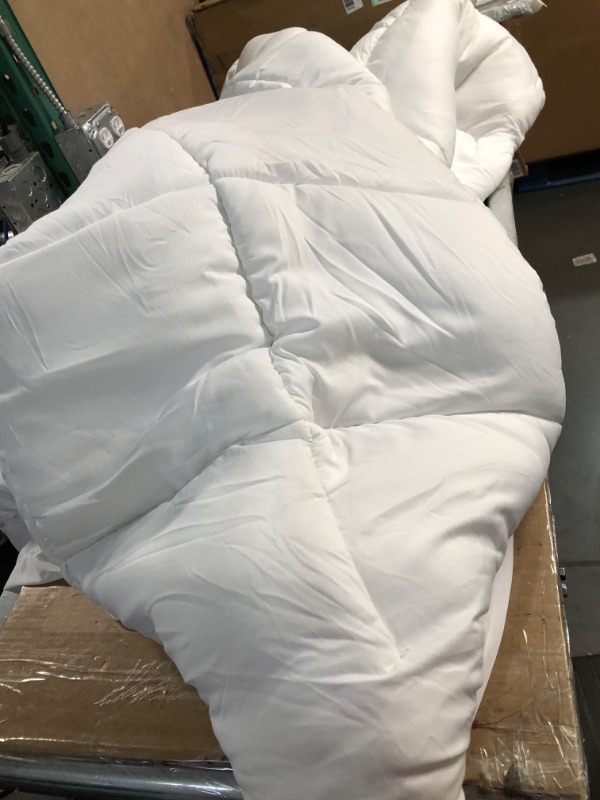 Photo 2 of **SEE NOTES**
Queen Mattress Pad Cover Cooling Mattress Topper Pillow Top with Down Alternative Fill - 8-21” White