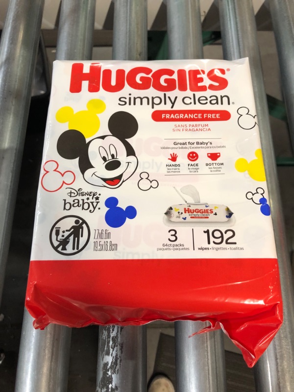 Photo 2 of HUGGIES Simply Clean Baby Wipes (3 Pack)