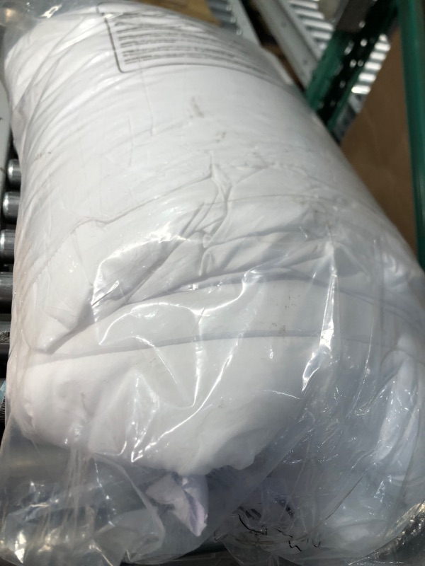 Photo 1 of [stock photo similar] White Comforter