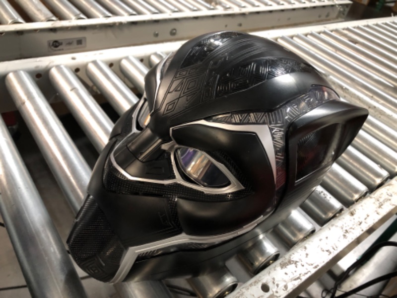 Photo 2 of **SEE NOTES** Superhero Panther Movie Mask Halloween Soft Latex Overhead Helmet Mask