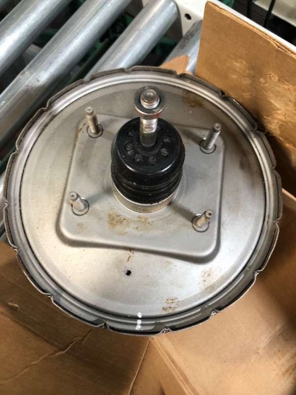 Photo 1 of **SEE NOTES** Cardone 53-2776 Remanufactured Vacuum Power Brake Booster without Master Cylinder (Renewed)