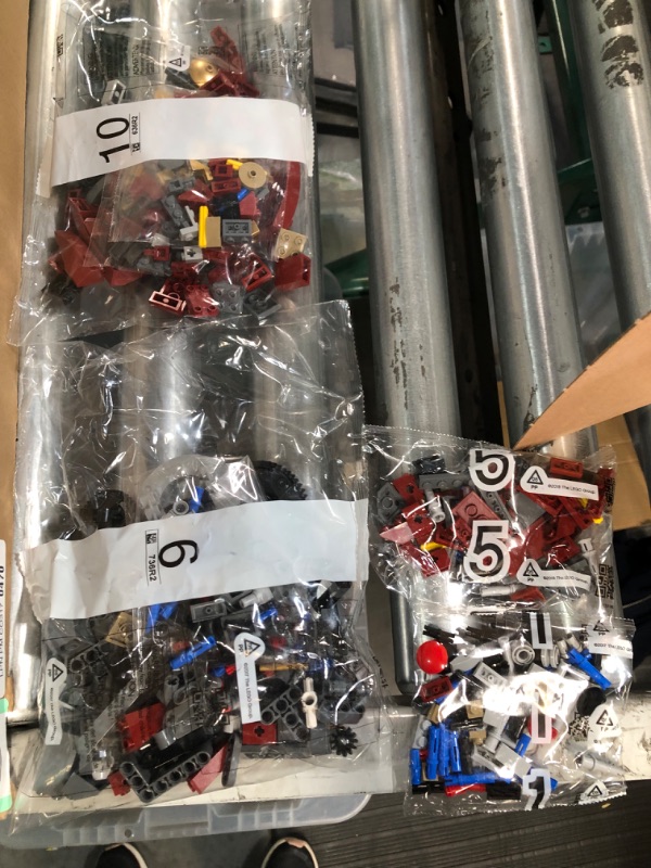 Photo 5 of *** PARTS ONLY ***
LEGO Marvel Hulkbuster 76210 Building Set for Adults (4,049 Pieces)