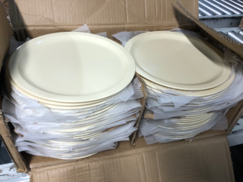 Photo 3 of  PREVIOUSLY OWNED-  Carlisle FoodService Products Kingline Melamine Dinner Plate, 10" (Case of 48)