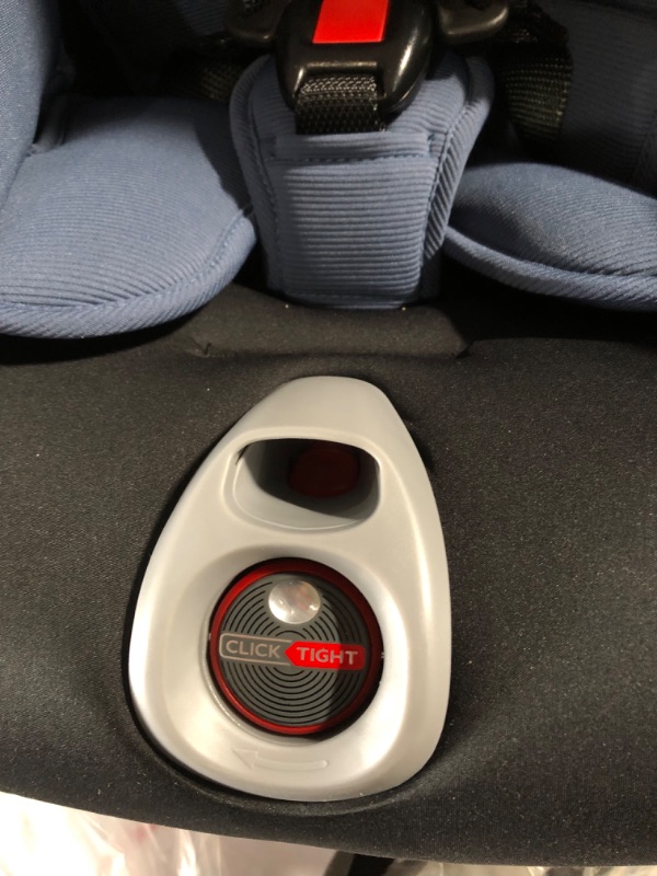 Photo 5 of Britax Boulevard Clicktight Convertible Car Seat, Blue Contour SafeWash
