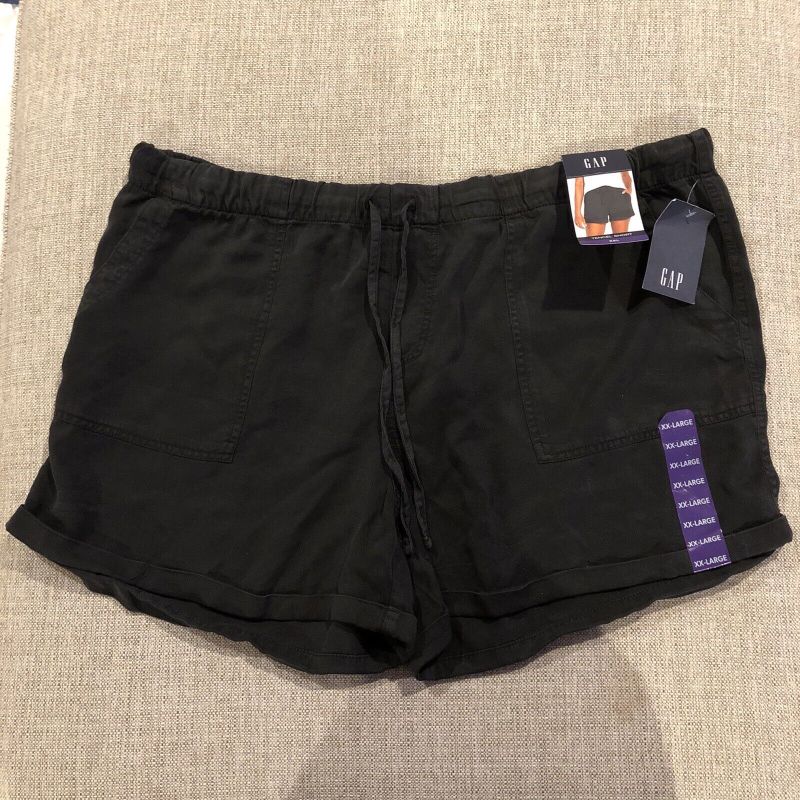 Photo 1 of GAP Pull-on Casual Cuffed Shorts Women’s Size XXL Black Drawstring Lyocell
