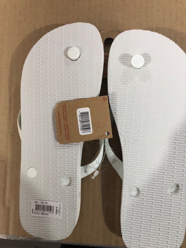 Photo 3 of Havaianas Women’s Top Flip Flop Sandal
size 11/12
