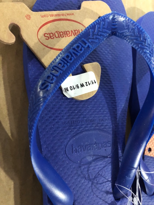 Photo 1 of Havaianas Women’s Top Flip Flop Sandal
size 11/12