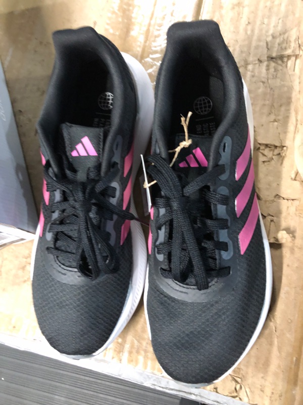 Photo 2 of * women's 8 *
adidas Women's Run Falcon 3.0 Shoe 8 Black/Pulse Magenta/Grey