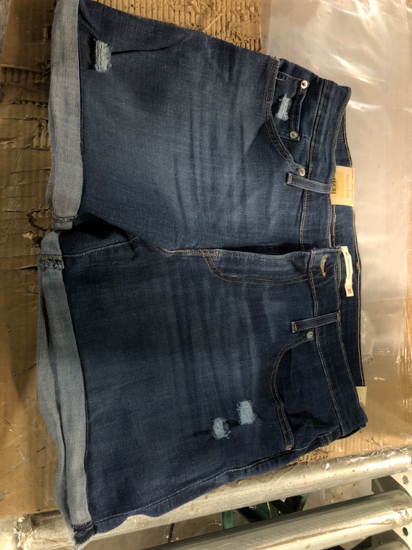 Photo 2 of 14- Women's Levi's® Mid-Length Cuffed Jean Shorts