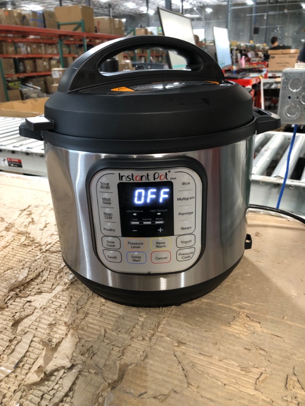 Photo 2 of ***DENTED - SEE PICTURES - POWERS ON***
Instant Pot Duo 7-in-1 Electric Pressure Cooker, 6 Quart