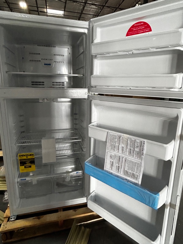 Photo 3 of [FOR PARTS, READ NOTES]
Whirlpool 24.6-cu ft Side-by-Side Refrigerator with Ice Maker (Fingerprint Resistant Stainless Steel)
